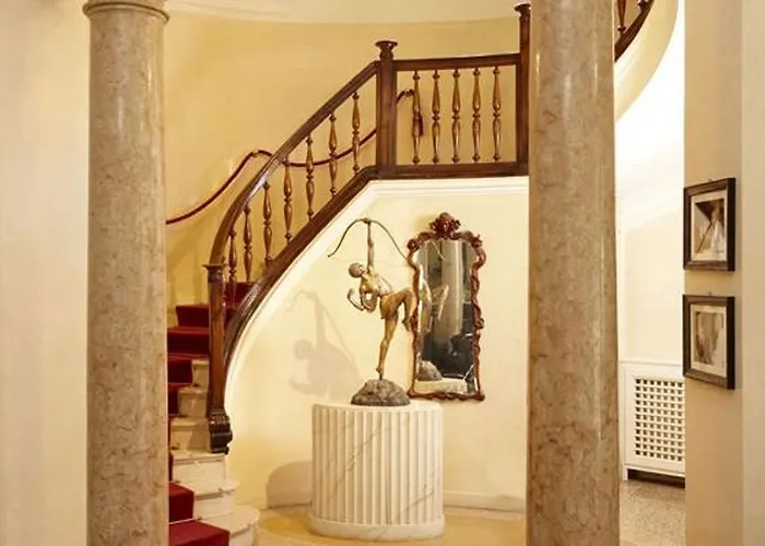 Bed & Breakfast V 4*